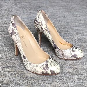 Ivanka Trump ItPinksy heels